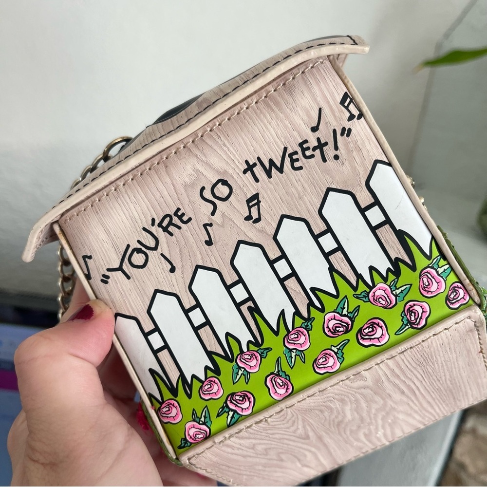 Betsey Johnson / Home Tweet Home Birdhouse Crossbody - Picture 10 of 13